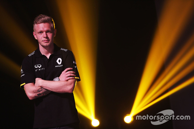 Kevin Magnussen, Renault Sport F1 Team