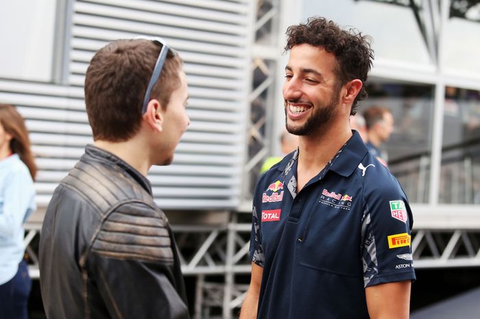 Jorge Lorenzo, Piloto de Moto GP con Daniel Ricciardo, Red Bull Racing