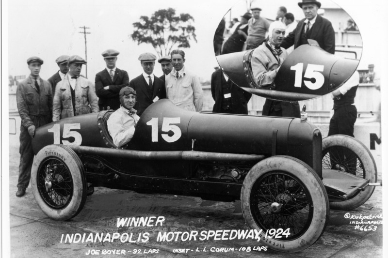 1924: Lora L. Corum en Joe Boyer