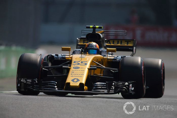 Carlos Sainz Jr., Renault Sport F1 Team RS17
