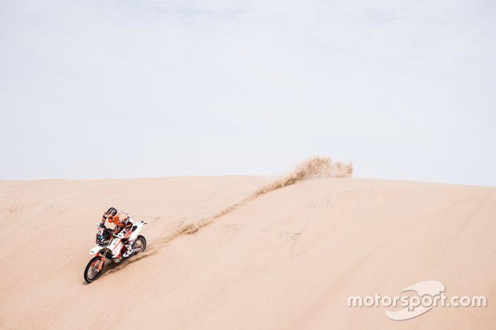 #77 KTM Racing Team: Luciano Benavides