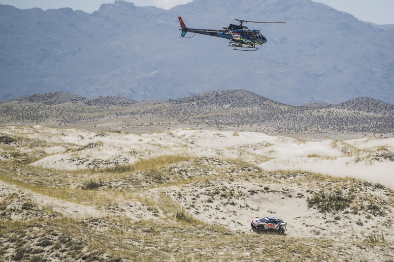 #303 Peugeot Sport Peugeot 3008 DKR: Carlos Sainz, Lucas Cruz