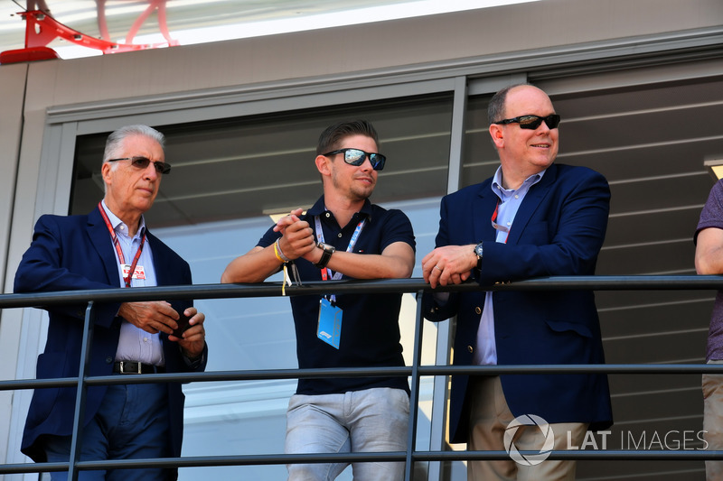 Piero Lardi Ferrari, vice président de Ferrari, Casey Stoner, et Son Altesse Sérénissime le Prince Albert de Monaco