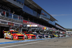 Cars lineup in the pitlane