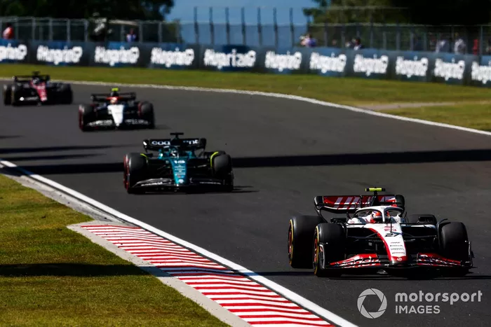 Nico Hulkenberg, Haas VF-23, Lance Stroll, Aston Martin AMR23, Yuki Tsunoda, AlphaTauri AT04