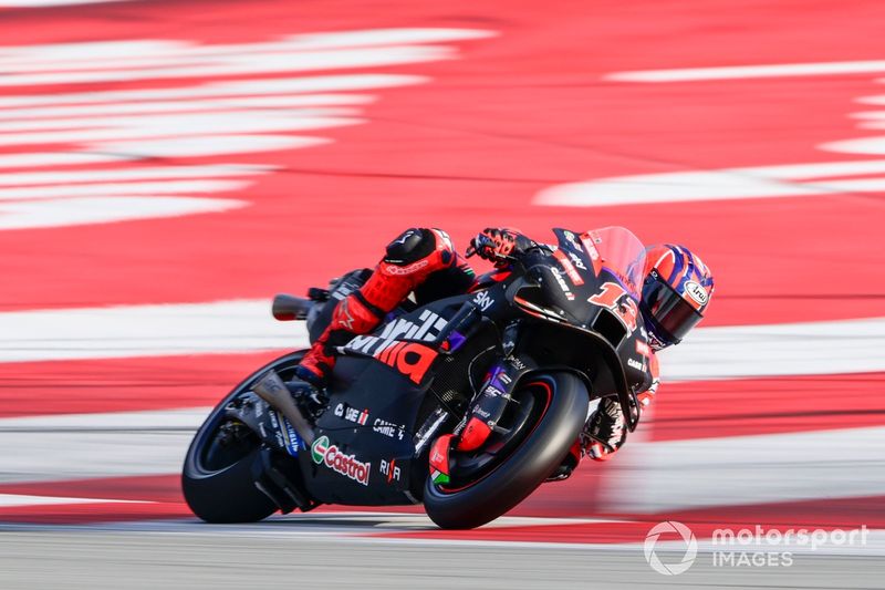 Maverick Vinales, Aprilia Racing