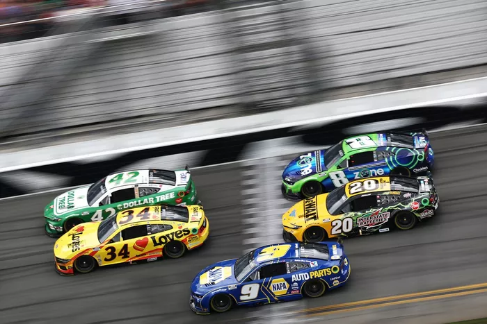 Todd Gilliland, Ford de Front Row Motorsports