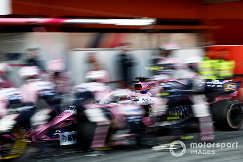 Sergio Perez, Racing Point F1 Team RP19 au stand