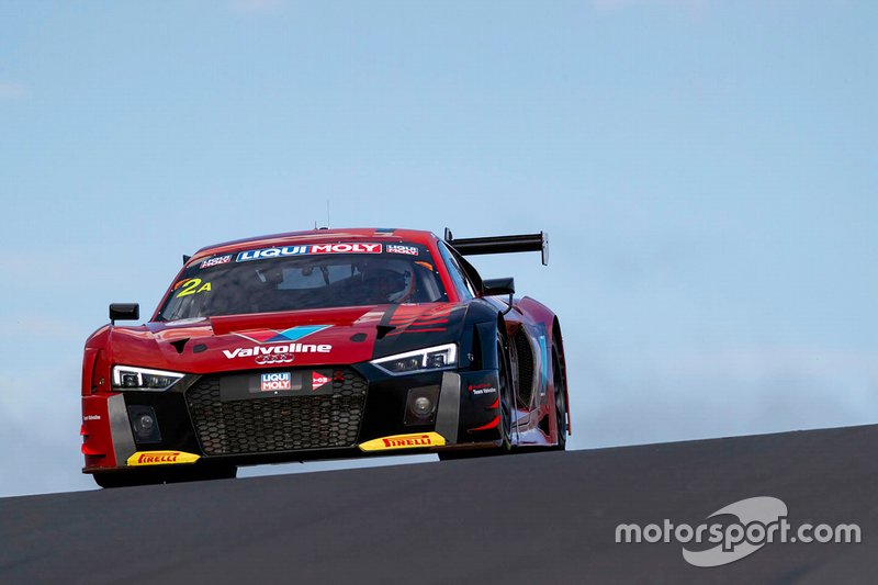 #2 Audi Sport Team Valvoline Audi R8 LMS: Christopher Mies, Christopher Haase, Markus Winkelhock