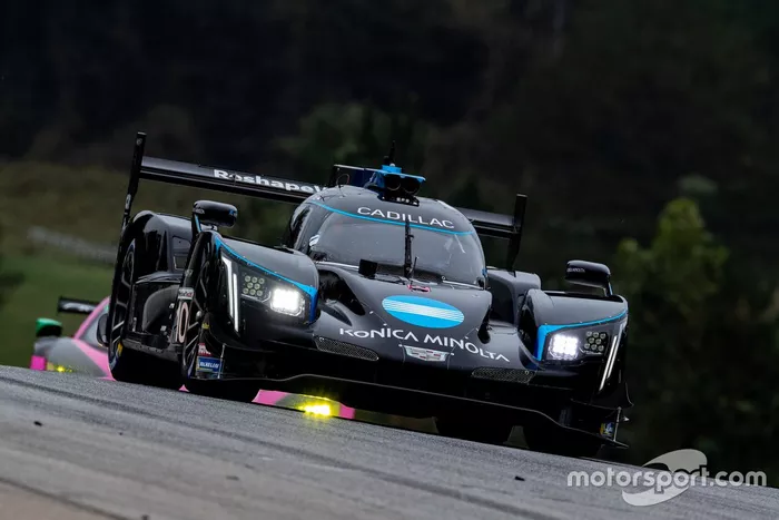 #10 Konica Minolta Cadillac DPi-V.R. Cadillac DPi, DPi: Renger Van Der Zande, Ryan Briscoe, Scott Dixon