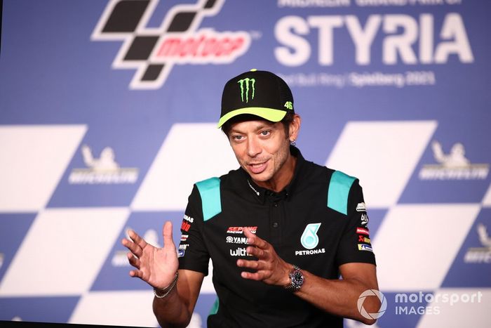 Valentino Rossi, Petronas Yamaha SRT anuncia su retiro de MotoGP