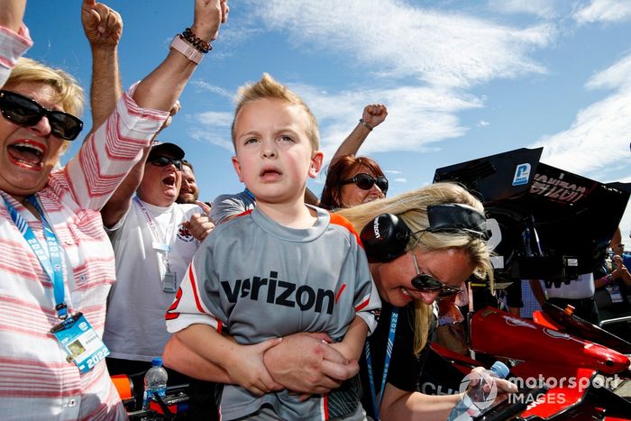 Will Power, Team Penske Chevrolet, Liz Power, Beau Power