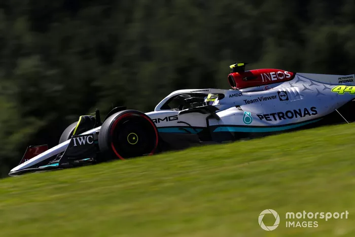 Lewis Hamilton, Mercedes W13