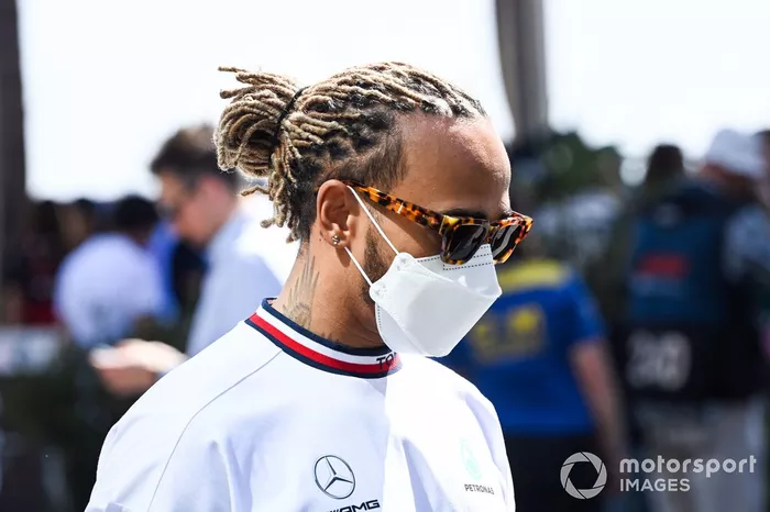 Lewis Hamilton, Mercedes W13