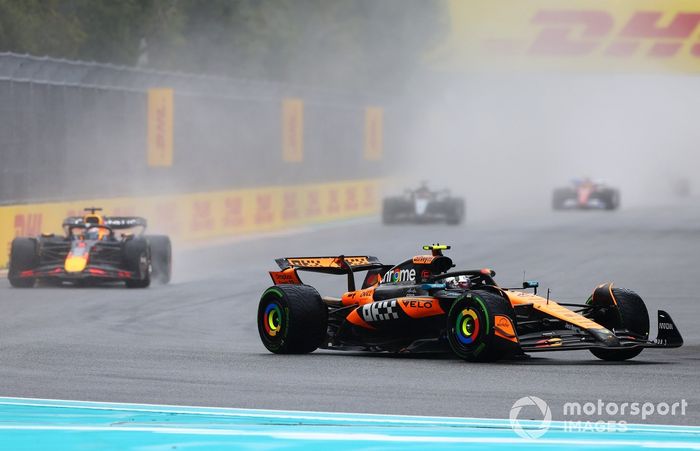 Lando Norris, McLaren, Max Verstappen, Red Bull Racing