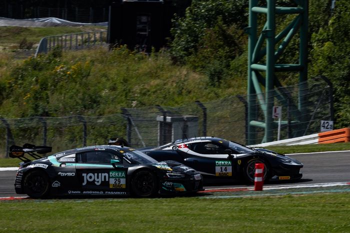 Jack Aitken, Emil Frey Racing Ferrari Ferrari 296 GT3, Ricardo Feller, Land Motorsport Audi R8 LMS GT3