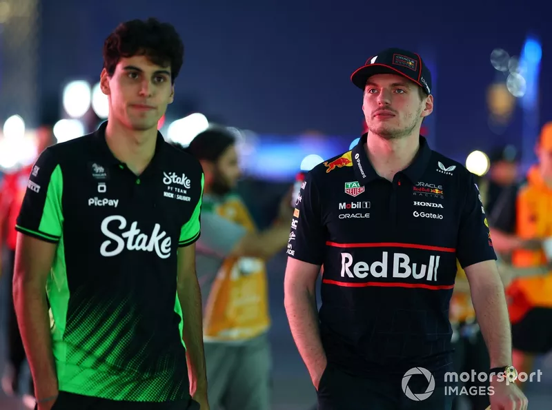 Max Verstappen, Red Bull Racing, Gabriel Bortoleto, Sauber