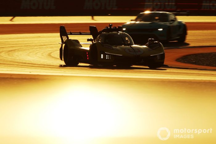 #83 AF Corse Ferrari 499P: Robert Kubica, Robert Shwartzman, Yifei Ye