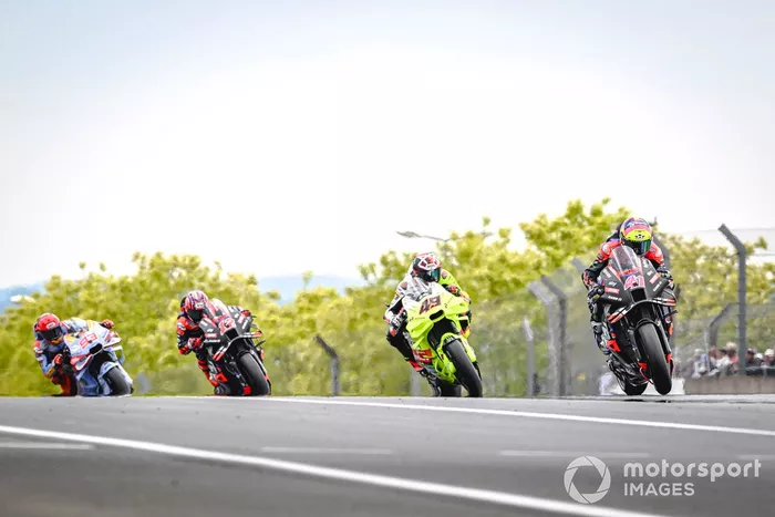 Aleix Espargaro, Aprilia Racing