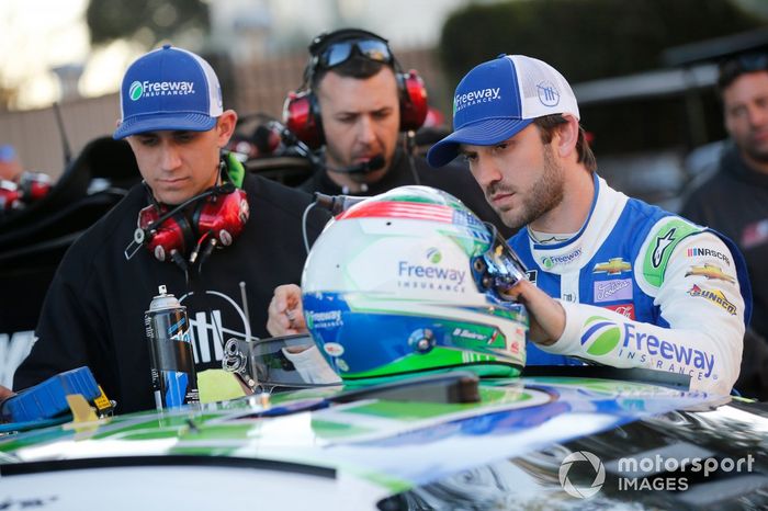Daniel Suarez, TrackHouse Racing, Chevrolet Camaro Freeway Insurance