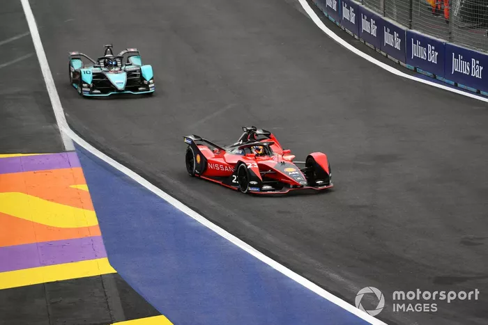 Sebastien Buemi, Nissan e.Dams, Nissan IM03, Sam Bird, Jaguar Racing, Jaguar I-TYPE 5, Jake Dennis, Andretti Motorsport, BMW iFE.21