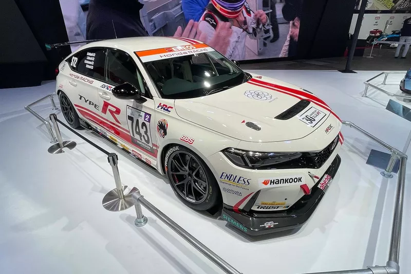 CIVIC TYPE R（スーパー耐久仕様）