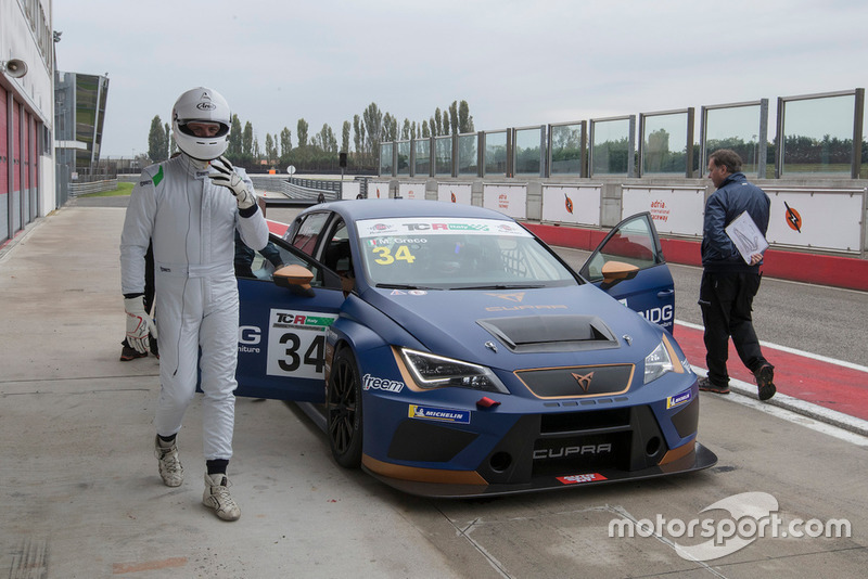 La Cupra Leon TCR SEQ di Matteo Greco