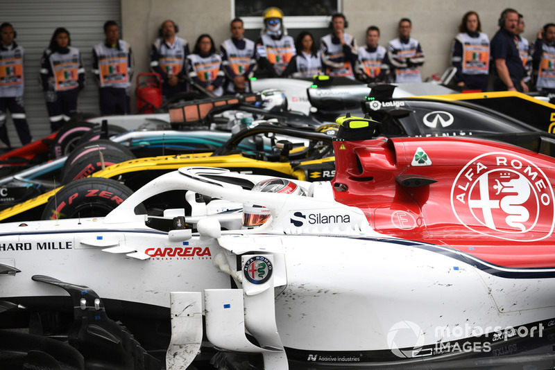 Charles Leclerc, Alfa Romeo Sauber C37 in Parc Ferme