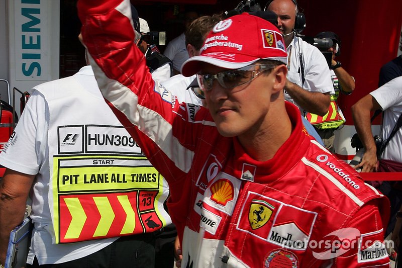 Michael Schumacher, Ferrari takes pole