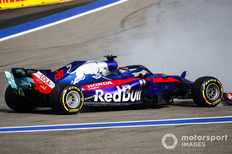 Brendon Hartley, Toro Rosso STR13, piruet