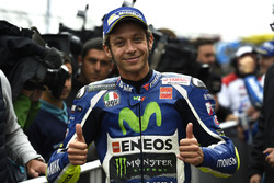 Друге місце Валентино Россі, Yamaha Factory Racing