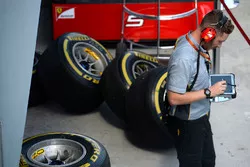 Des pneus Pirelli