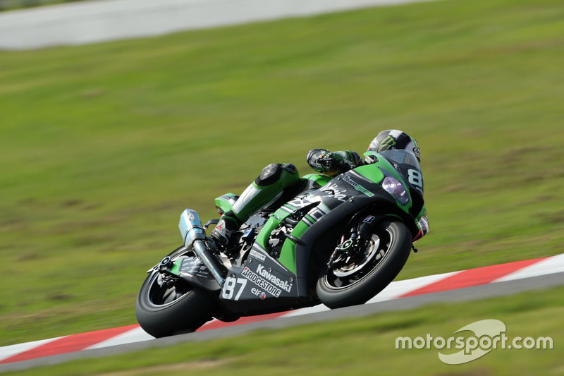 #87 Team Green: Akira Yanagawa, Kazuki Watanabe, Leon Haslam