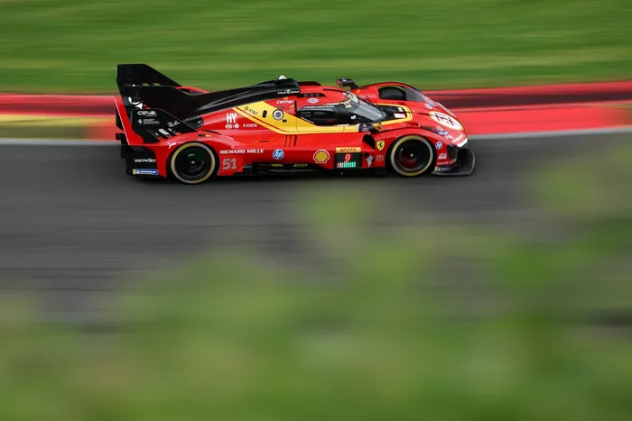 #51 Ferrari AF Corse Ferrari 499P: Alessandro Pier Guidi, James Calado, Antonio Giovinazzi