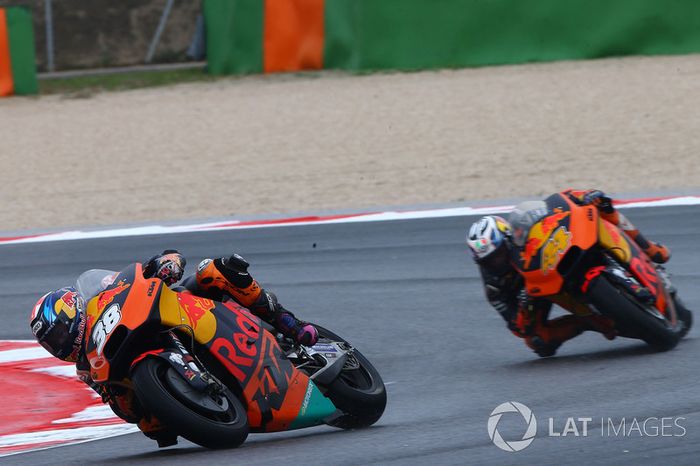 Red Bull KTM Factory Racing mantiene a su pareja de pilotos