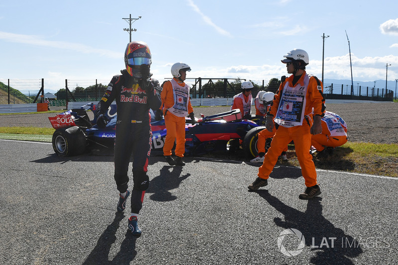 Retiro de la carrera de Carlos Sainz Jr., Scuderia Toro Rosso
