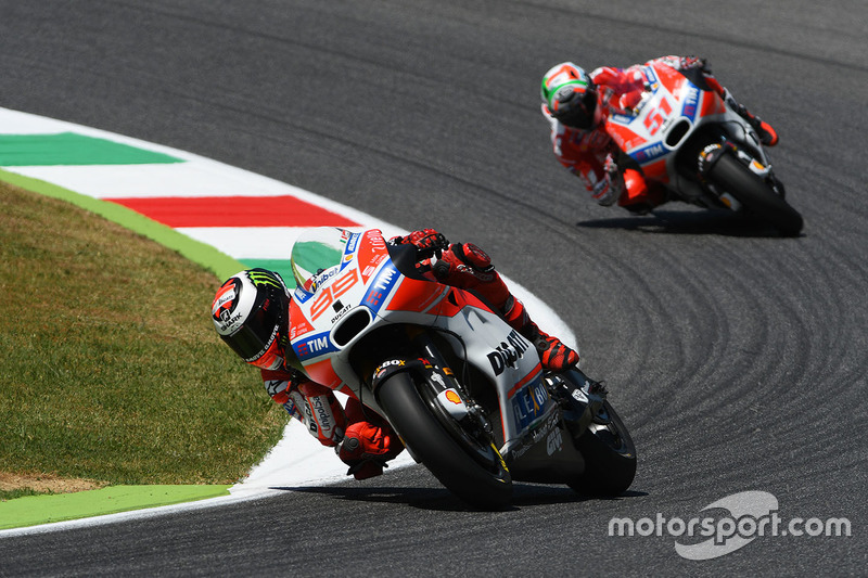 Jorge Lorenzo, Ducati Team, Michele Pirro, Ducati Team