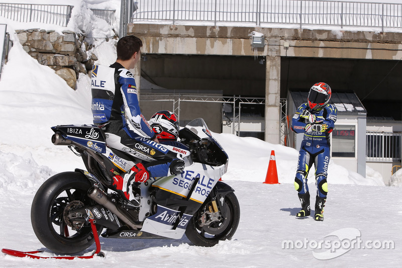 Loris Baz, Avintia Racing MotoGP y Emilio Zamora