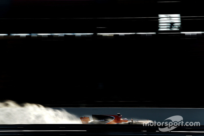 Stoffel Vandoorne, McLaren MCL32