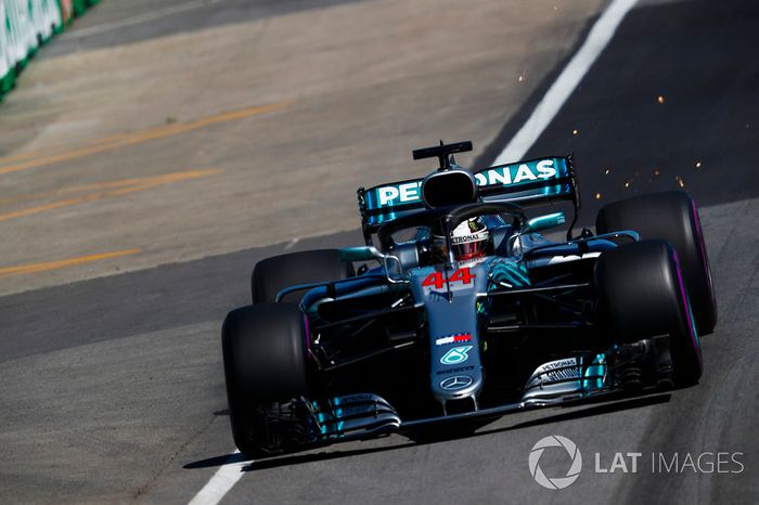 Lewis Hamilton, Mercedes AMG F1 W09.