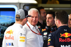 Max Verstappen, Red Bull Racing, Dr Helmut Marko, consultant Red Bull Motorsport et Christian Horner, team principal Red Bull Racing