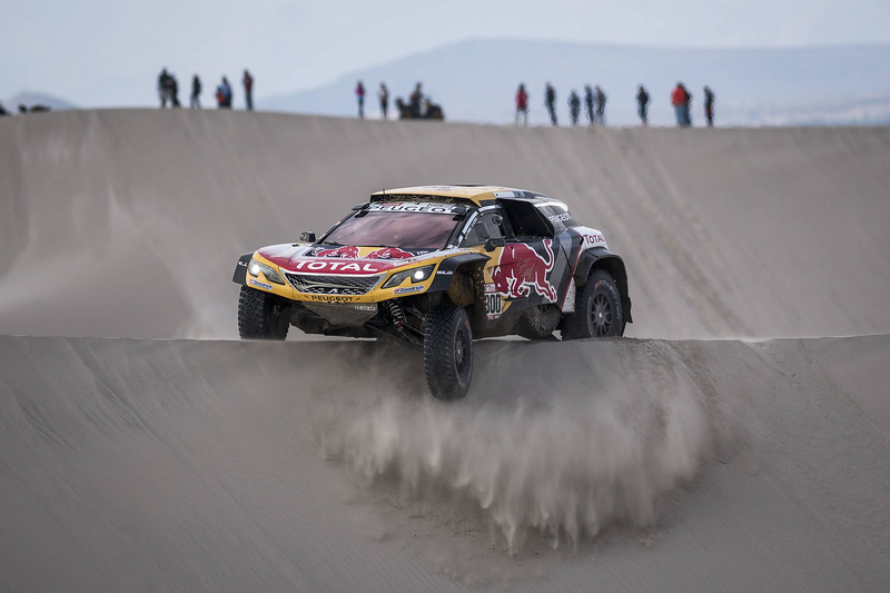 1. #300 Peugeot Sport Peugeot 3008 DKR: Stéphane Peterhansel, Jean-Paul Cottret