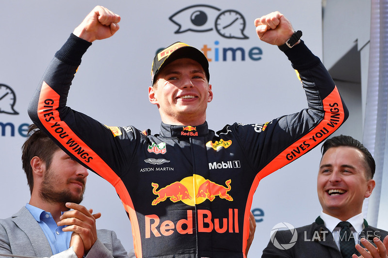 Podio: Max Verstappen, Red Bull Racing