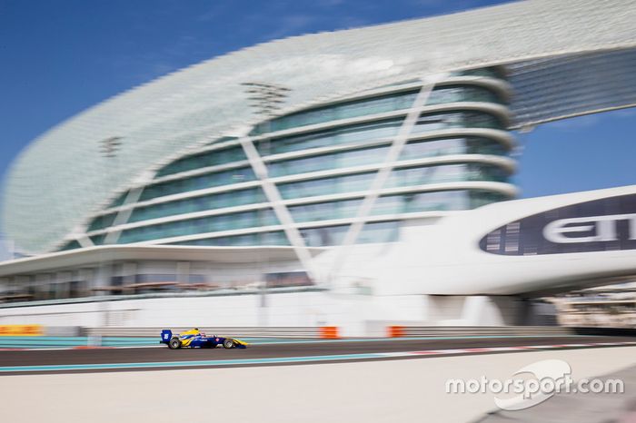 Tatiana Calderon, DAMS