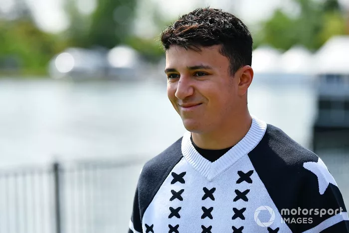 Isack Hadjar, Racing Bulls