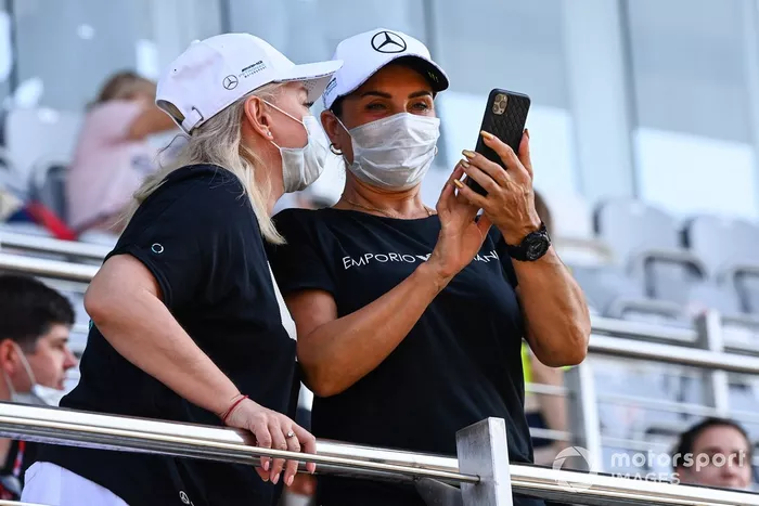 Fans