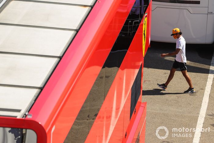 Carlos Sainz Jr., McLaren