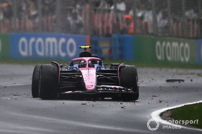 Jack Doohan, Alpine 
choque