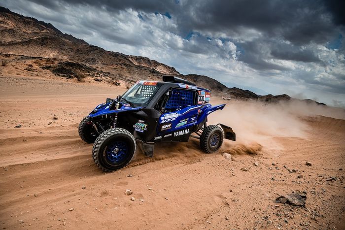 #331 Yamaha powered by X-Raid Team: Ahmed Alkuwari Fahad, Nasser Alkuwari