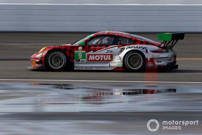 #9 Pfaff Motorsports Porsche 911 GT3R, GTD: Zacharie Robichon, Laurens Vanthoor, Lars Kern, Matt Campbell